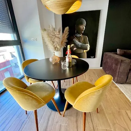 Agata 10-4e Apartment *